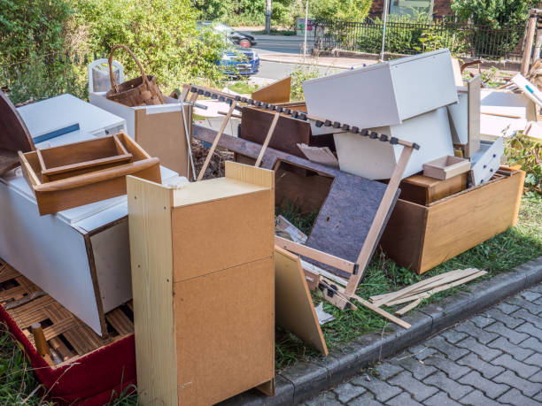 Best Basement Cleanout Services  in Fairfax, IA