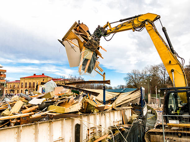 Best Residential Junk Removal  in Fairfax, IA