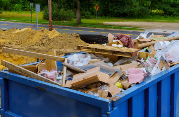 Best Attic Cleanout Services  in Fairfax, IA